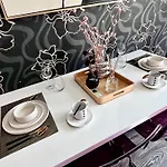 Flh Liberty - 2 Queen Beds, Balcony & Free Parking Constanta