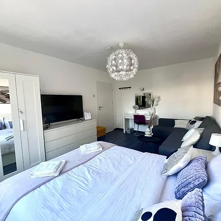 Flh - Liberty With Balcony & Free Parking * Constanta