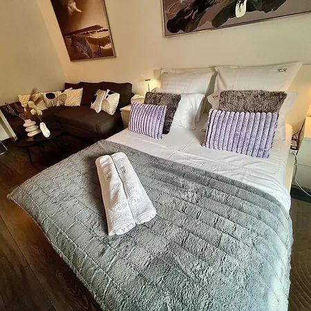 Flh Liberty - 2 Queen Beds, Balcony & Free Parking Apartment Constanta