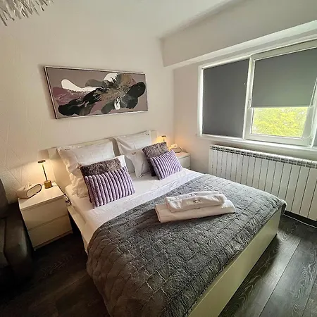 شقة Flh Liberty - 2 Queen Beds, Balcony & Free Parking *