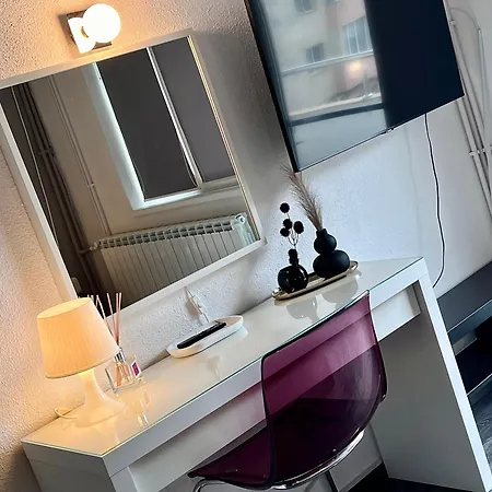 Flh Liberty - 2 Queen Beds, Balcony & Free Parking Constanta