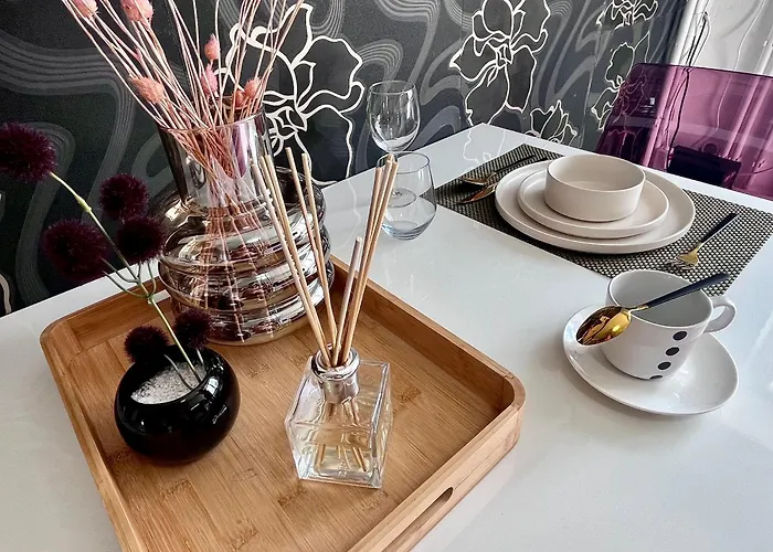 アパート Flh Liberty - 2 Queen Beds, Balcony & Free Parking