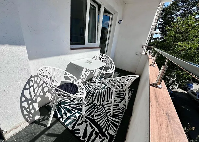 アパート Flh Liberty - 2 Queen Beds, Balcony & Free Parking コンスタンツァ