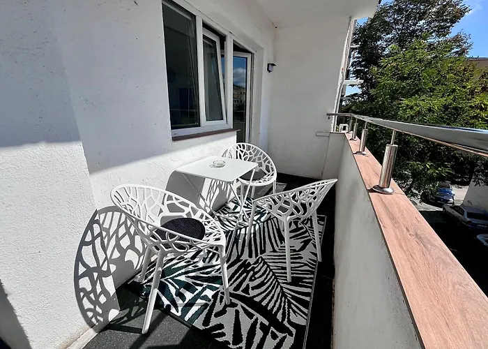 Flh Liberty - 2 Queen Beds, Balcony & Free Parking アパート *