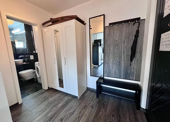 Flh Liberty - 2 Queen Beds, Balcony & Free Parking