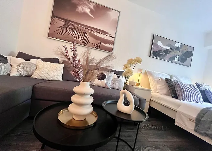 Flh Liberty - 2 Queen Beds, Balcony & Free Parking アパート *