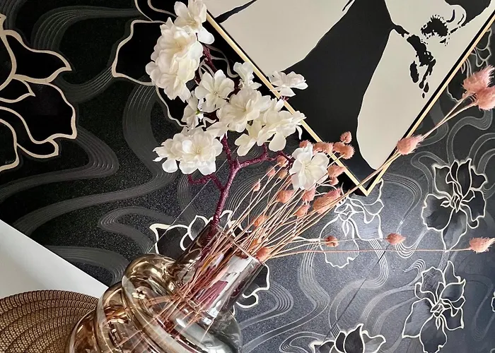 Flh Liberty - 2 Queen Beds, Balcony & Free Parking アパート コンスタンツァ