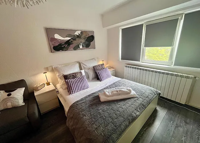 アパート Flh Liberty - 2 Queen Beds, Balcony & Free Parking *