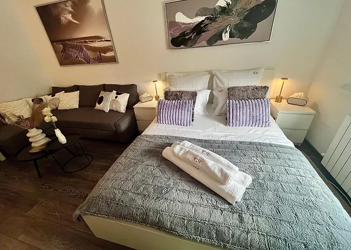 アパート Flh Liberty - 2 Queen Beds, Balcony & Free Parking *