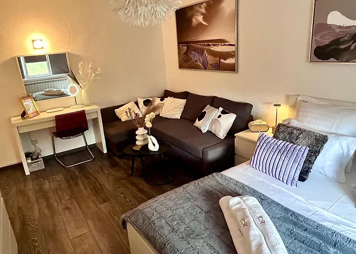 アパート Flh Liberty - 2 Queen Beds, Balcony & Free Parking コンスタンツァ